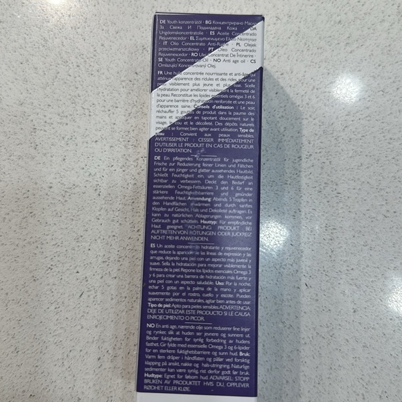 REN Clean Skincare - Bio Retinoil Youth Concentrate Oil - Picture 4 of 5